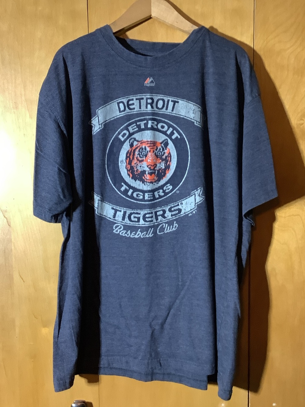 Cooperstown Detroit Tigers Baseball Club heathered navy tee, size 2XL